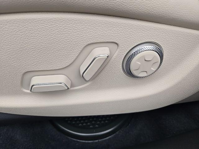 new 2025 Genesis GV80 car, priced at $60,479