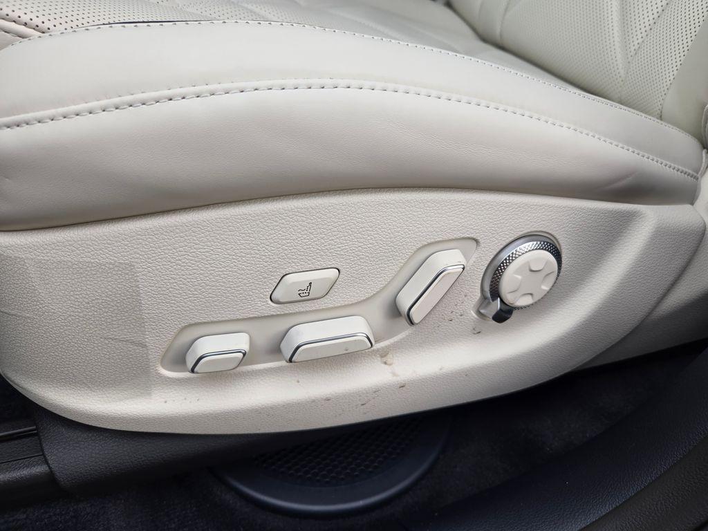 new 2025 Genesis GV80 car, priced at $82,864