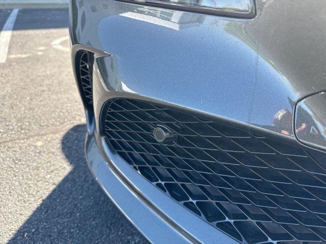 new 2025 Genesis G80 car, priced at $59,130