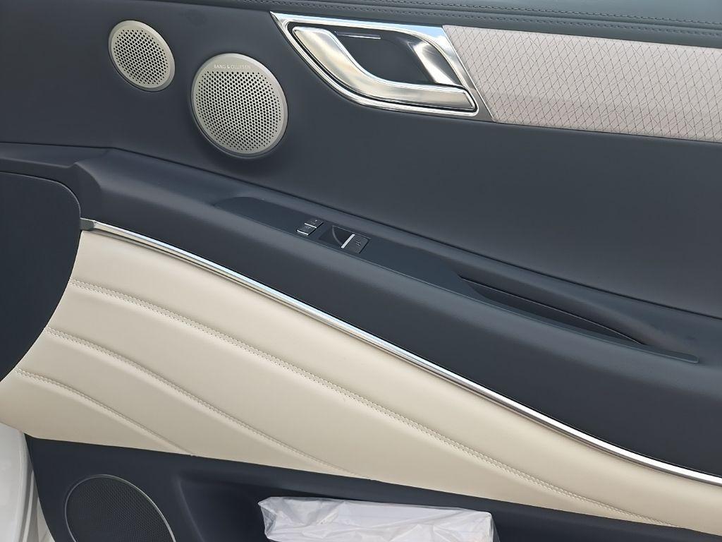 new 2026 Genesis GV80 car, priced at $85,090