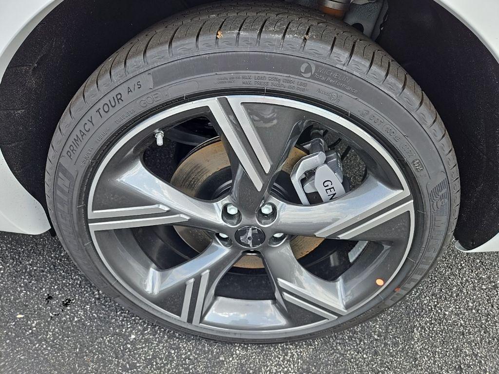 new 2025 Genesis GV80 car, priced at $82,924