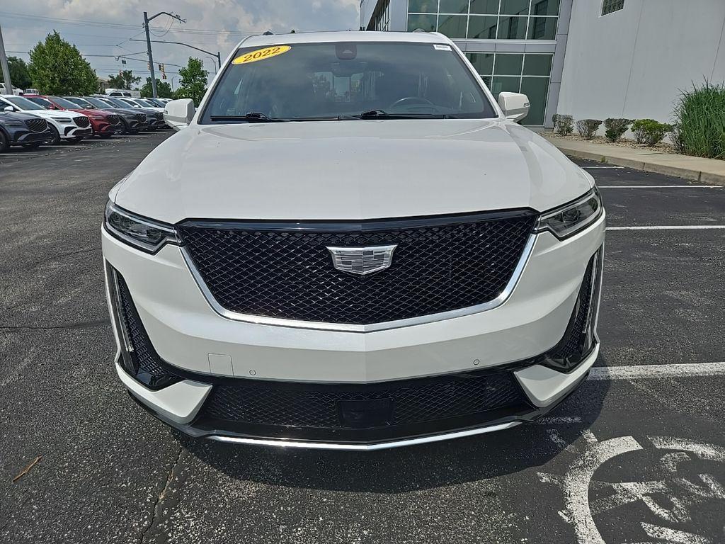 used 2022 Cadillac XT6 car, priced at $41,369