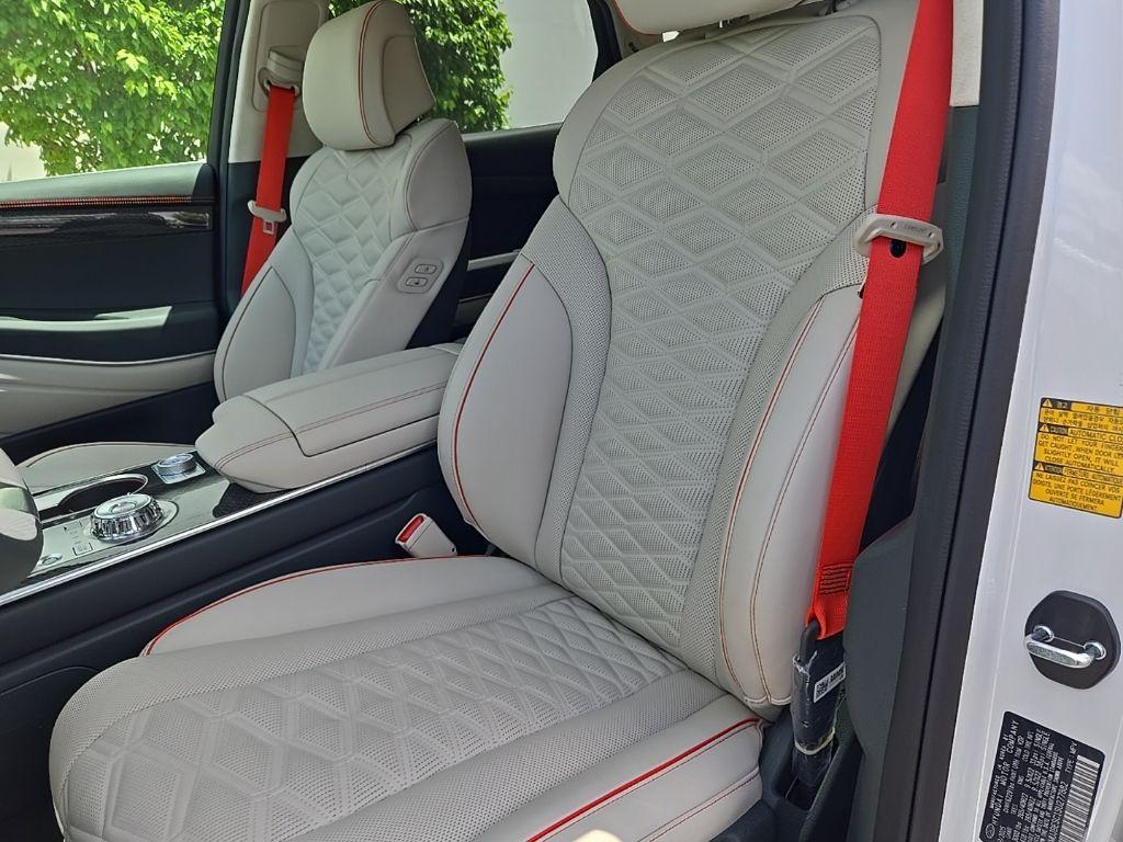 new 2025 Genesis GV80 Coupe car, priced at $88,225