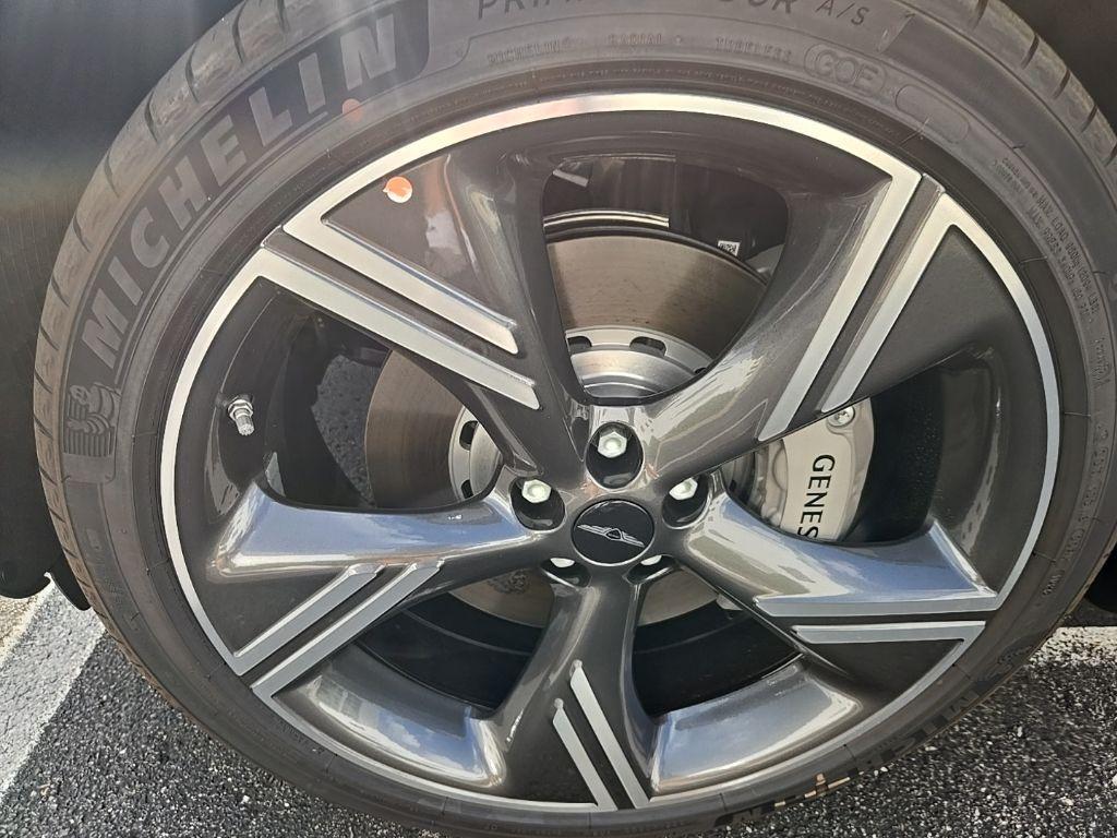 new 2026 Genesis GV80 car, priced at $84,785