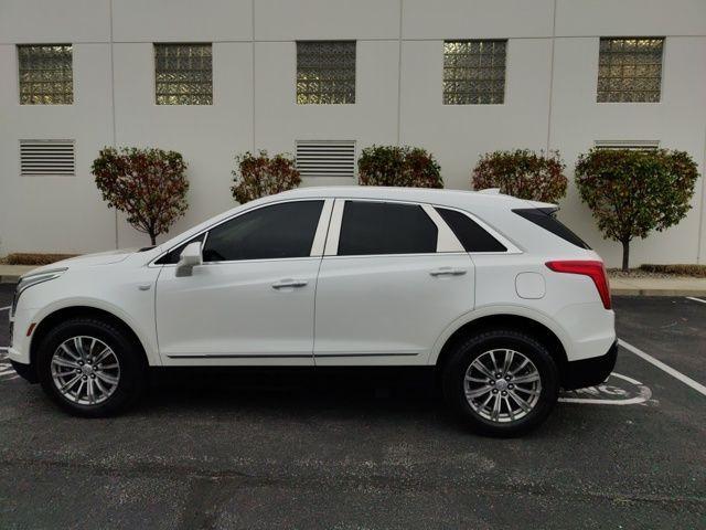 used 2017 Cadillac XT5 car, priced at $17,522