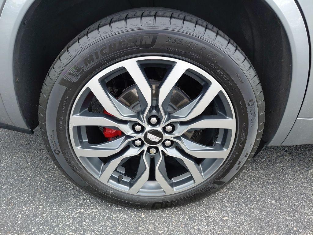 used 2023 Cadillac XT6 car, priced at $42,455