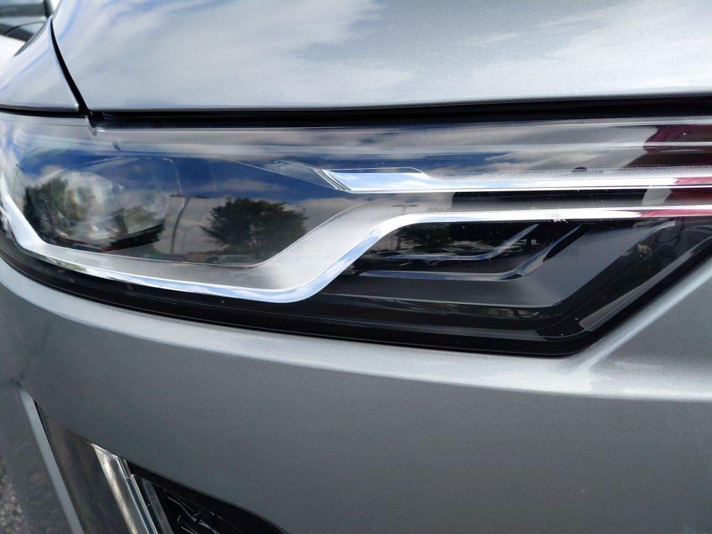 used 2023 Cadillac XT6 car, priced at $42,455
