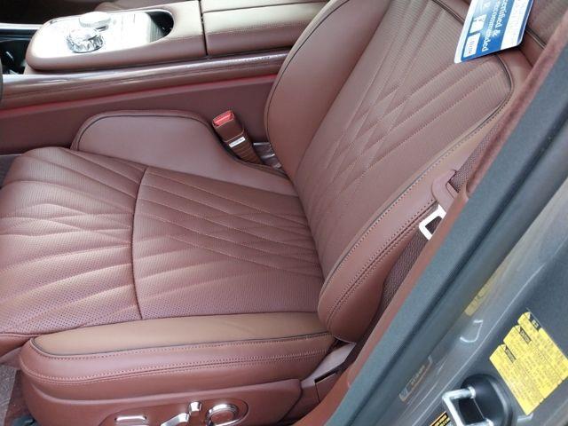 new 2024 Genesis G90 car, priced at $89,999