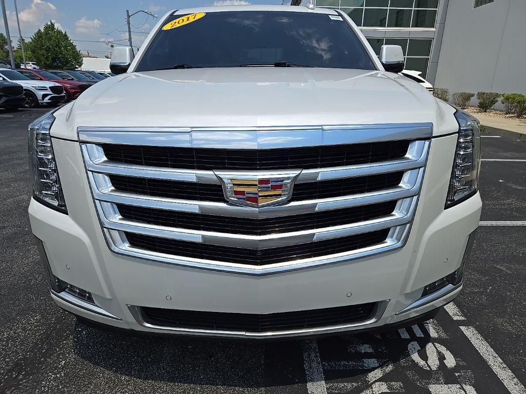 used 2017 Cadillac Escalade car, priced at $27,397