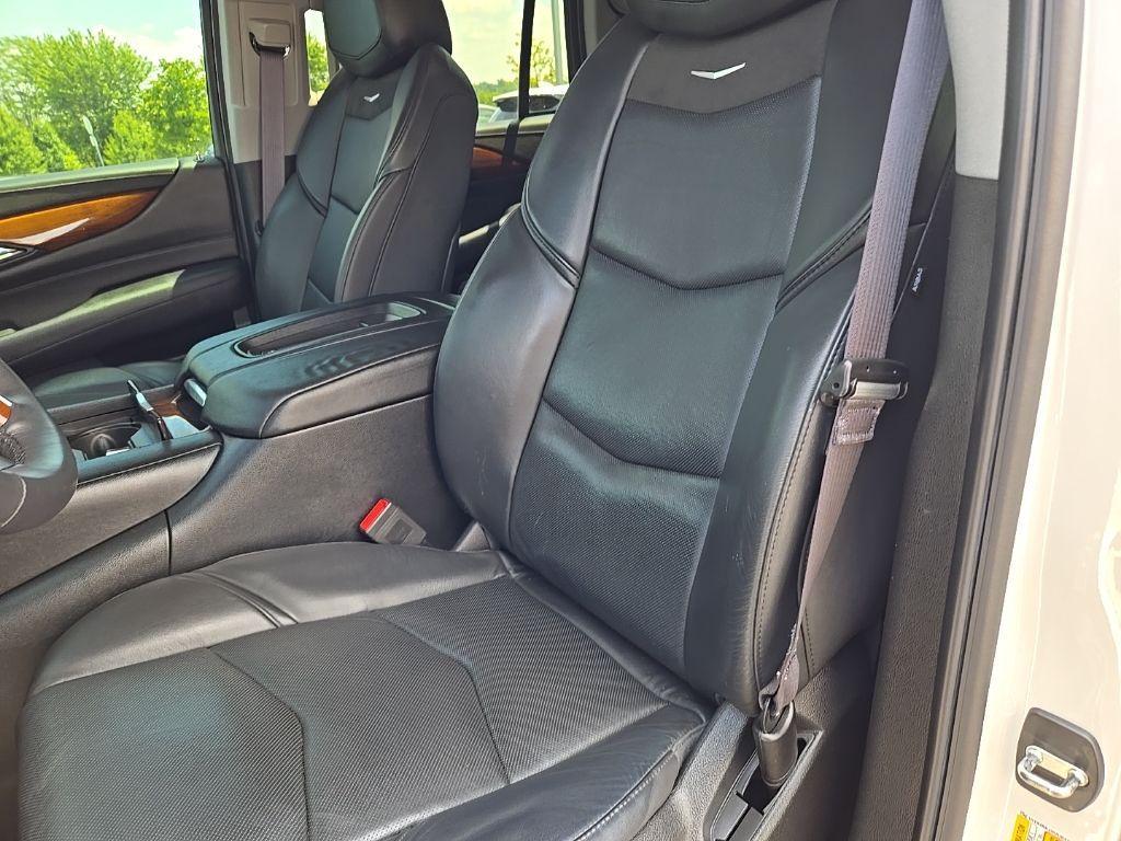 used 2017 Cadillac Escalade car, priced at $27,397