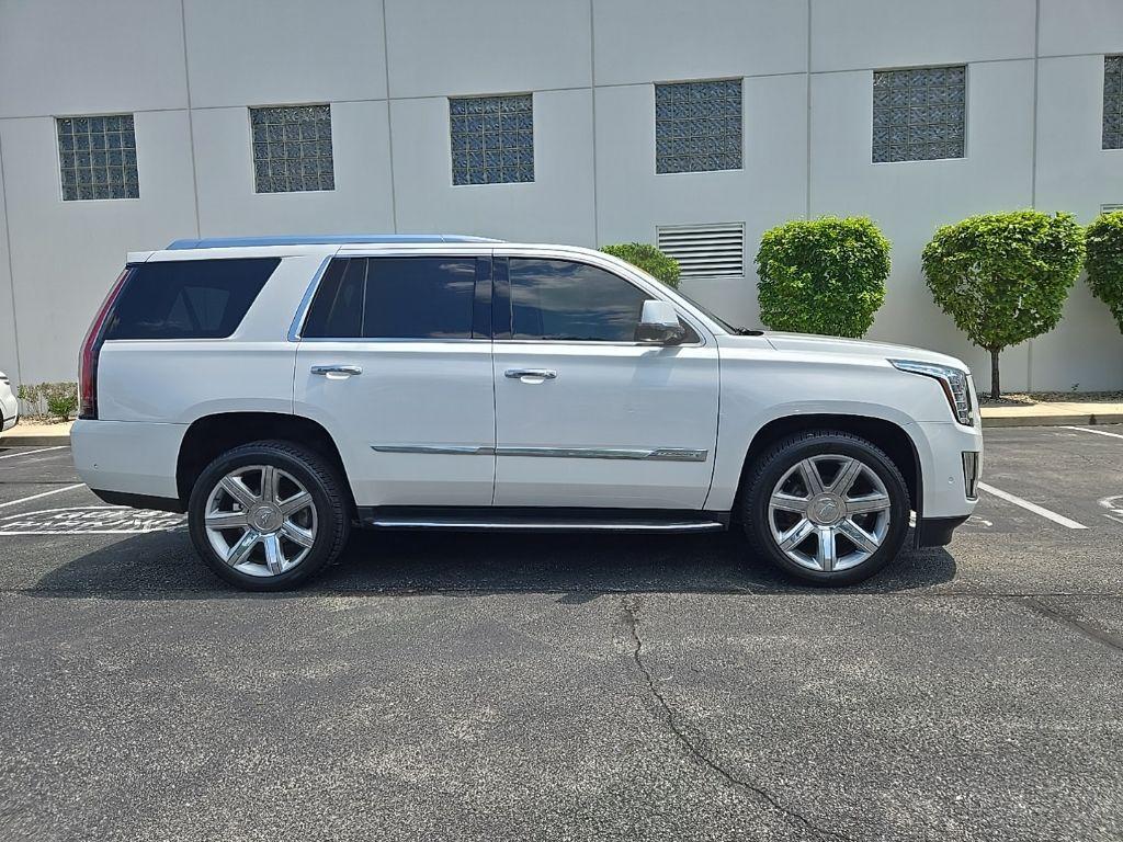 used 2017 Cadillac Escalade car, priced at $27,397