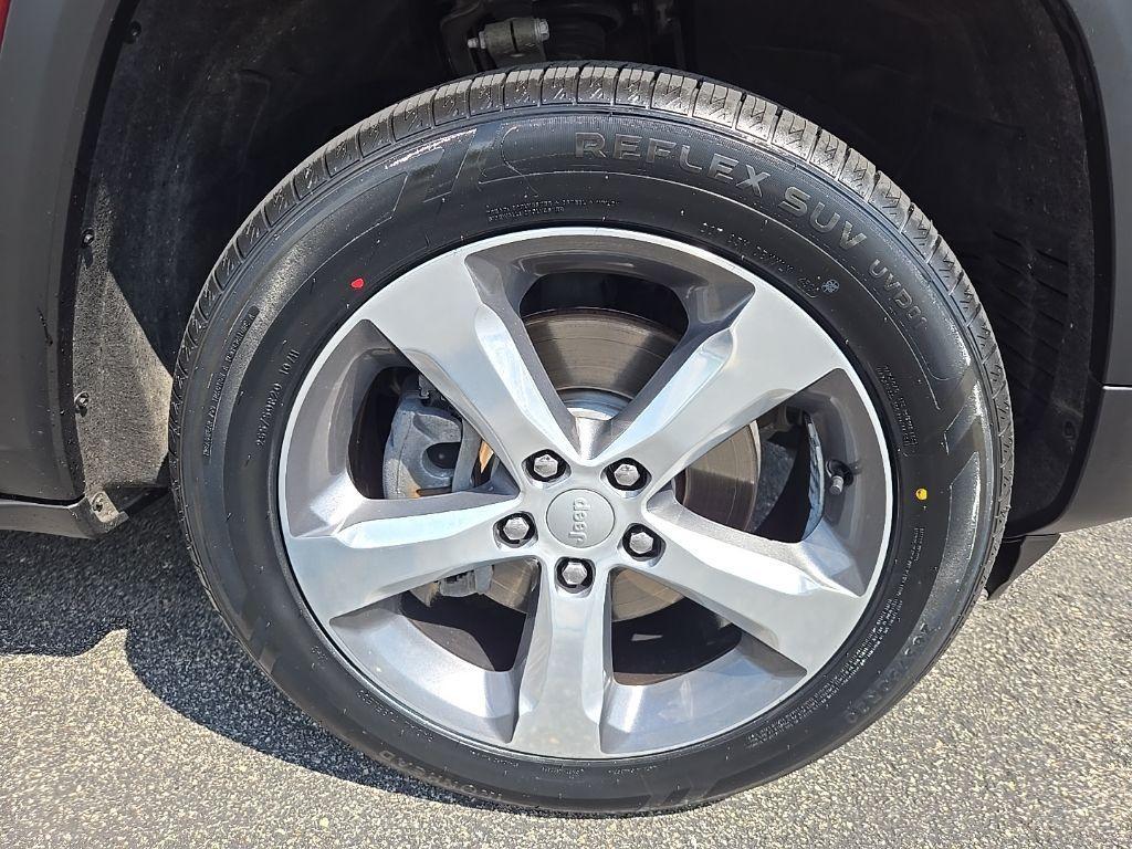 used 2021 Jeep Grand Cherokee L car, priced at $28,990