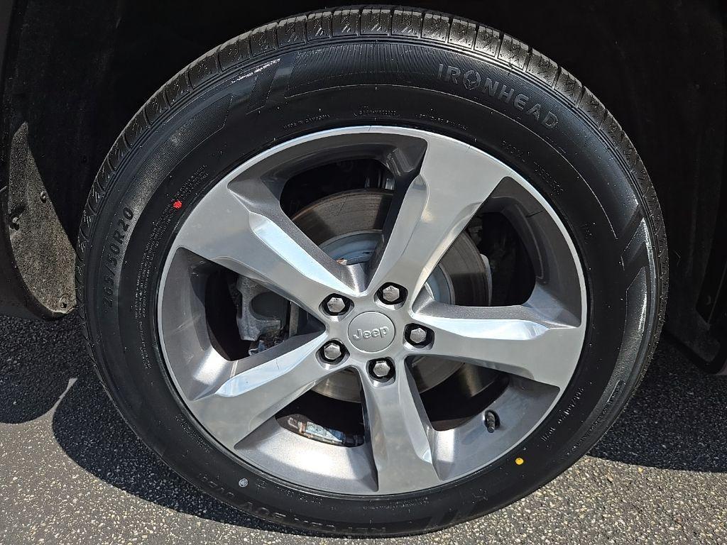 used 2021 Jeep Grand Cherokee L car, priced at $28,990