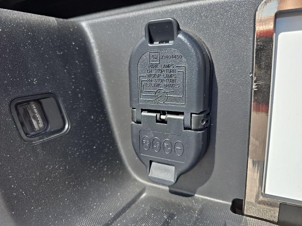 used 2022 GMC Canyon car, priced at $37,794