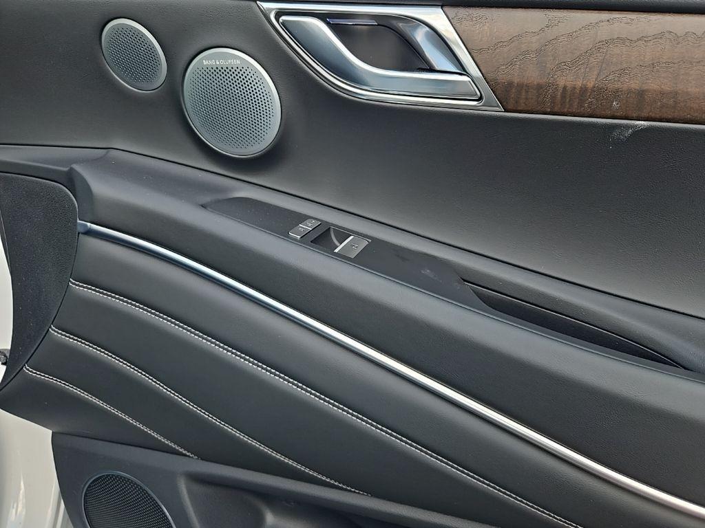 new 2026 Genesis GV80 car, priced at $70,930