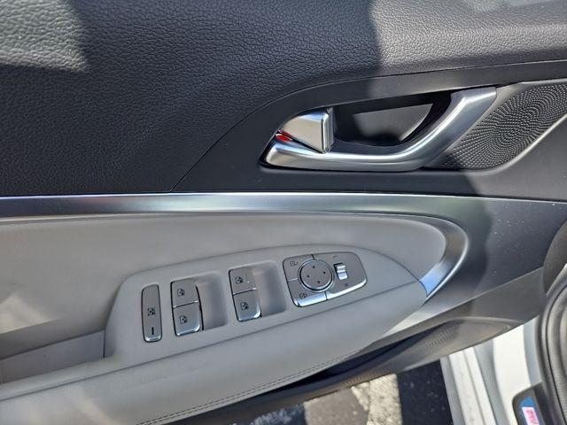 new 2025 Genesis G70 car, priced at $46,495