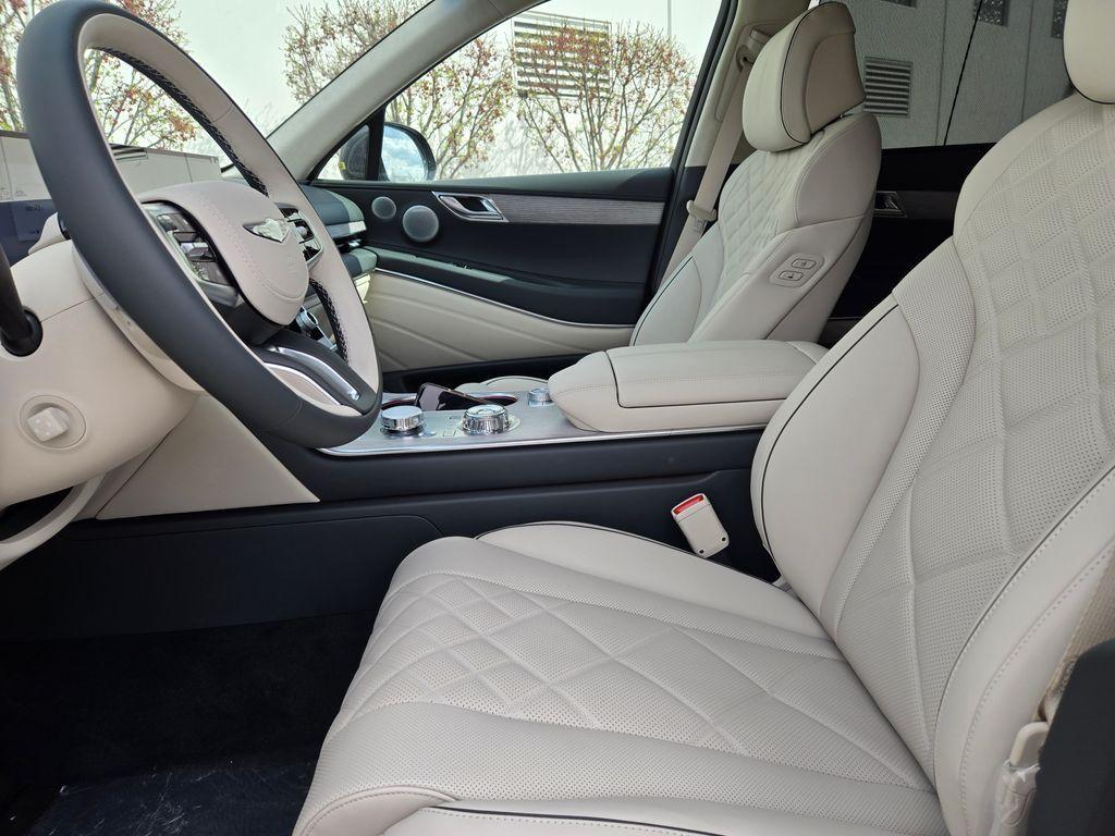 new 2025 Genesis GV80 car, priced at $82,170