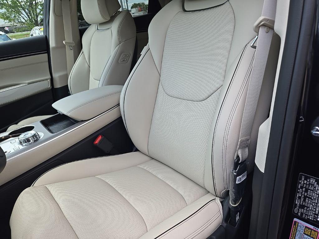 new 2026 Genesis GV70 car, priced at $58,125
