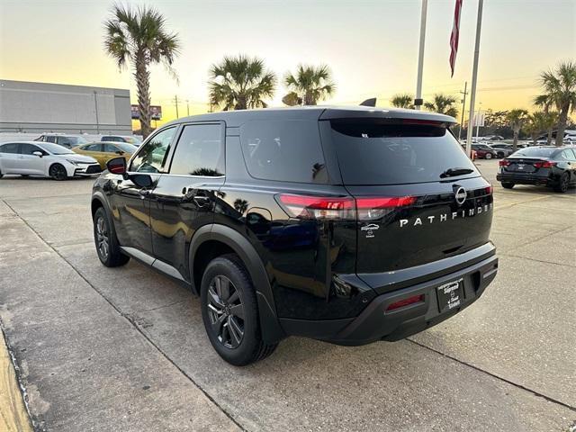 new 2025 Nissan Pathfinder car, priced at $36,300