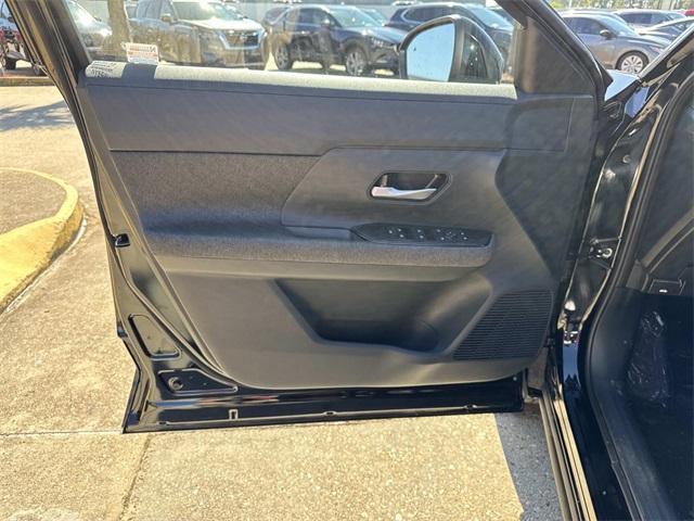 new 2026 Nissan Kicks car, priced at $24,900