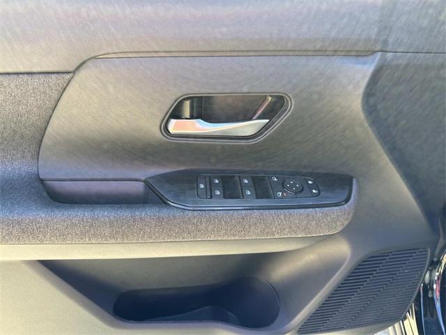 new 2026 Nissan Kicks car, priced at $24,900