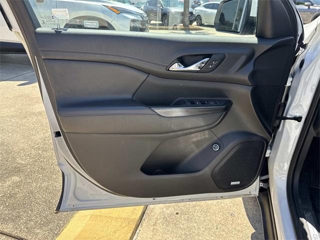 used 2021 GMC Acadia car, priced at $26,100