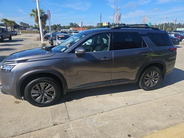 used 2022 Nissan Pathfinder car, priced at $22,900