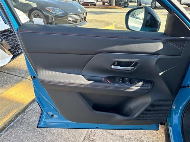 new 2025 Nissan Kicks car, priced at $27,900