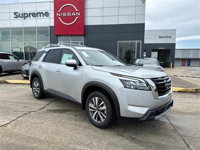 new 2025 Nissan Pathfinder car, priced at $41,900