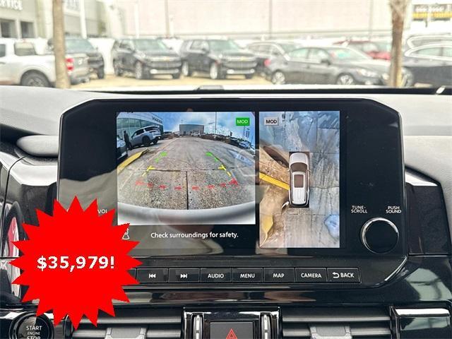 new 2025 Nissan Pathfinder car, priced at $35,979