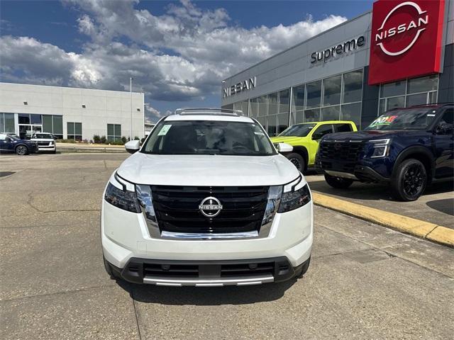 new 2025 Nissan Pathfinder car, priced at $45,900