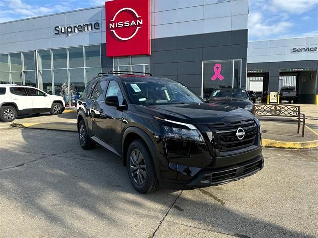 new 2025 Nissan Pathfinder car, priced at $39,900