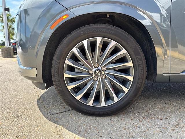 used 2024 Hyundai Palisade car, priced at $42,200
