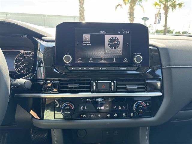new 2025 Nissan Pathfinder car, priced at $34,500