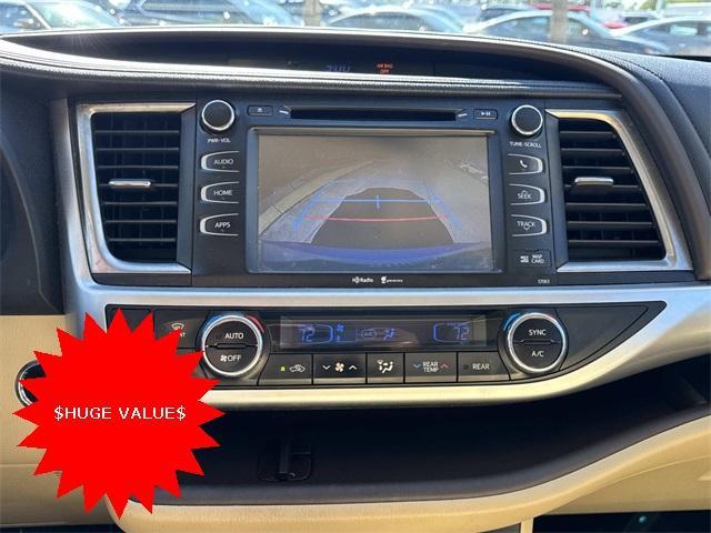 used 2015 Toyota Highlander car, priced at $18,700