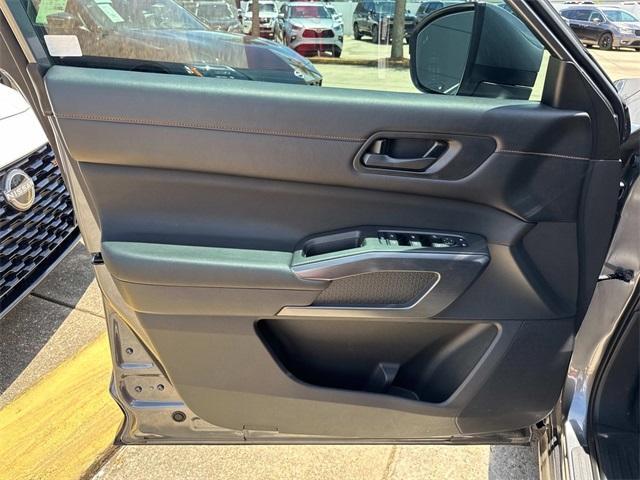 used 2024 Nissan Pathfinder car, priced at $36,600