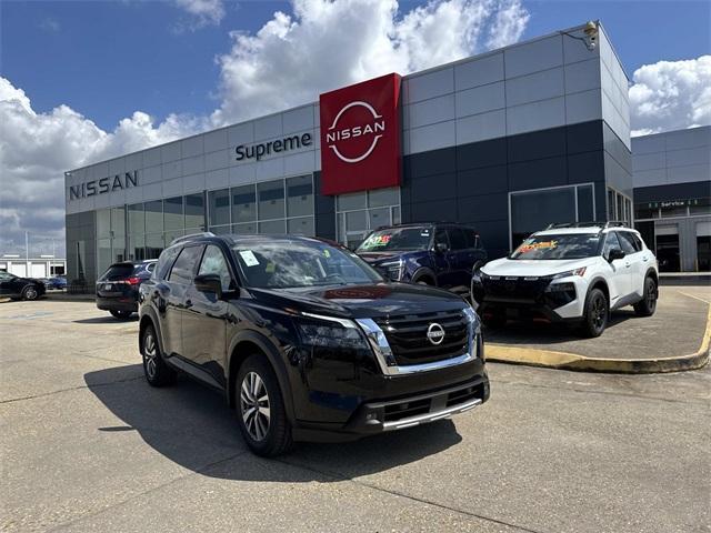 new 2025 Nissan Pathfinder car, priced at $39,800