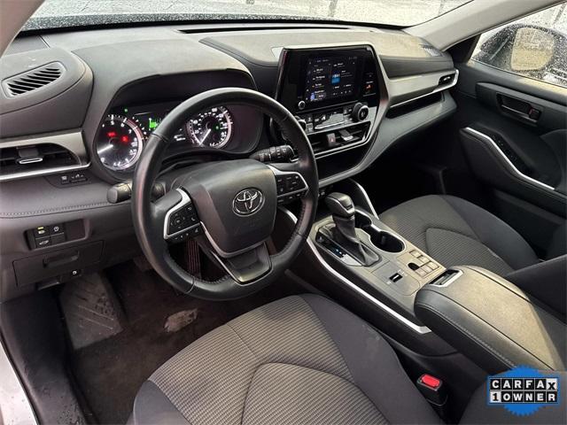 used 2023 Toyota Highlander car, priced at $34,800