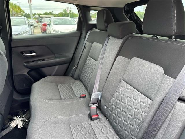 new 2025 Nissan Kicks car, priced at $27,100
