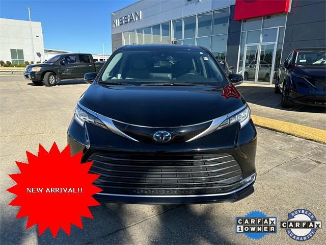 used 2023 Toyota Sienna car, priced at $48,300