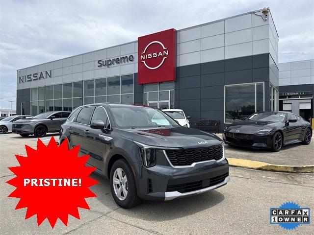 used 2024 Kia Sorento car, priced at $28,800