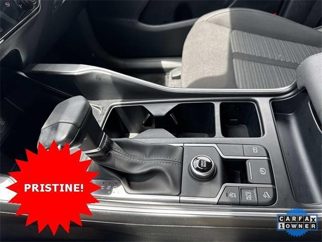 used 2024 Kia Sorento car, priced at $28,800
