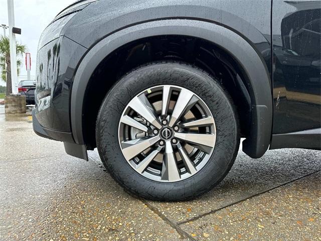 new 2025 Nissan Pathfinder car, priced at $41,428