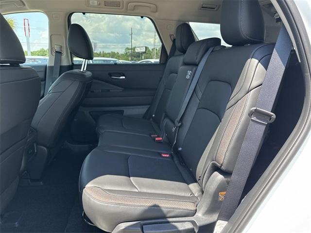new 2025 Nissan Pathfinder car, priced at $41,900