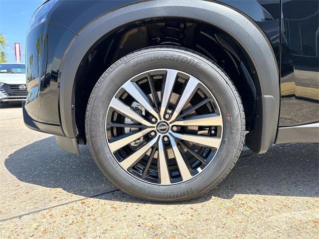 new 2025 Nissan Pathfinder car, priced at $47,700