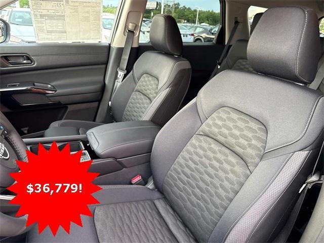 new 2025 Nissan Pathfinder car, priced at $38,118
