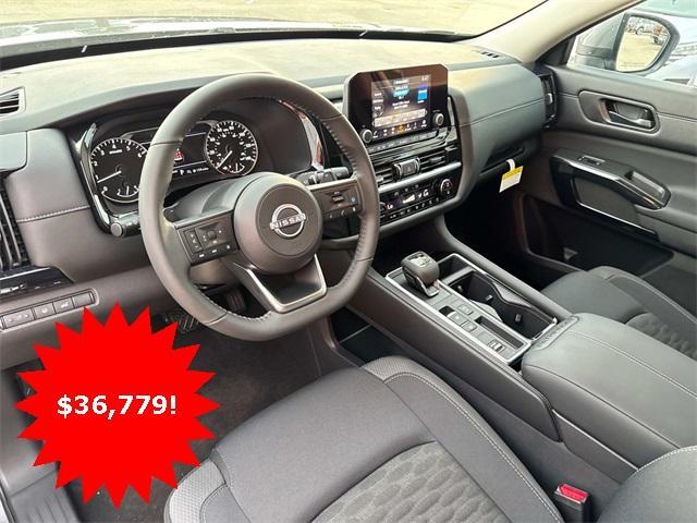 new 2025 Nissan Pathfinder car, priced at $38,118