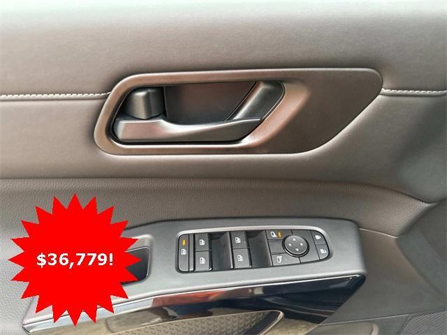new 2025 Nissan Pathfinder car, priced at $38,118