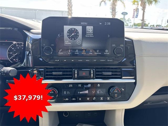 new 2025 Nissan Pathfinder car, priced at $37,979