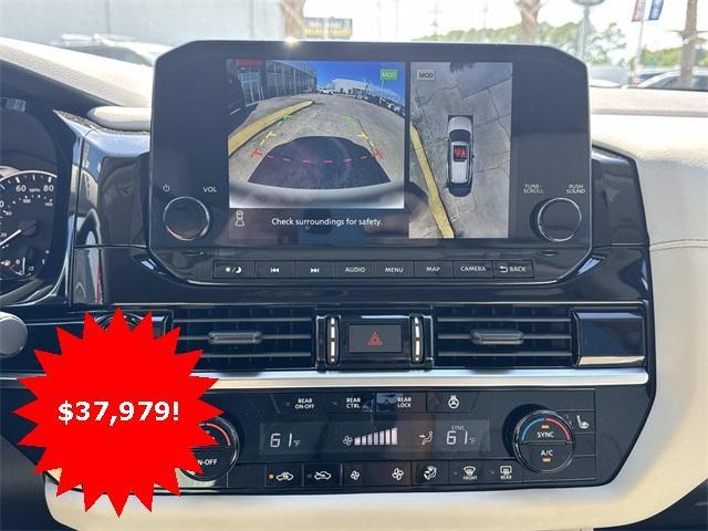 new 2025 Nissan Pathfinder car, priced at $37,979